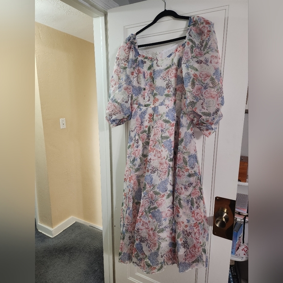 Shein Floral Lantern Sleeve Dress - Picture 7 of 9